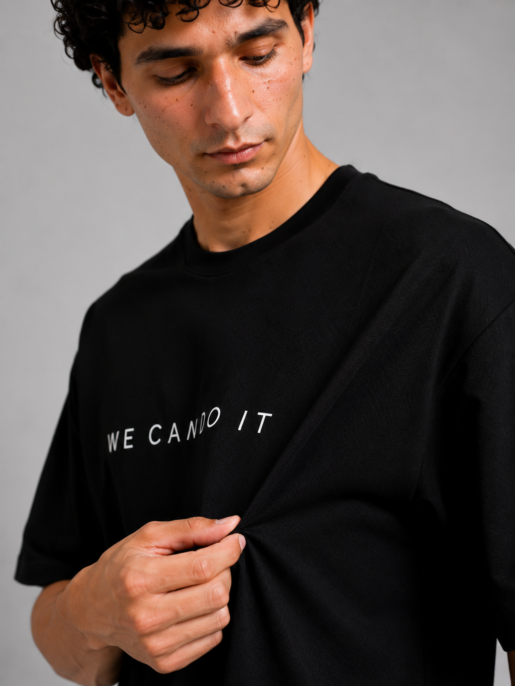 BLACK OVER SIZE T SHIRT
