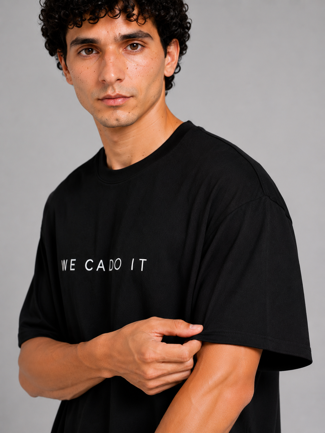 BLACK OVER SIZE T SHIRT